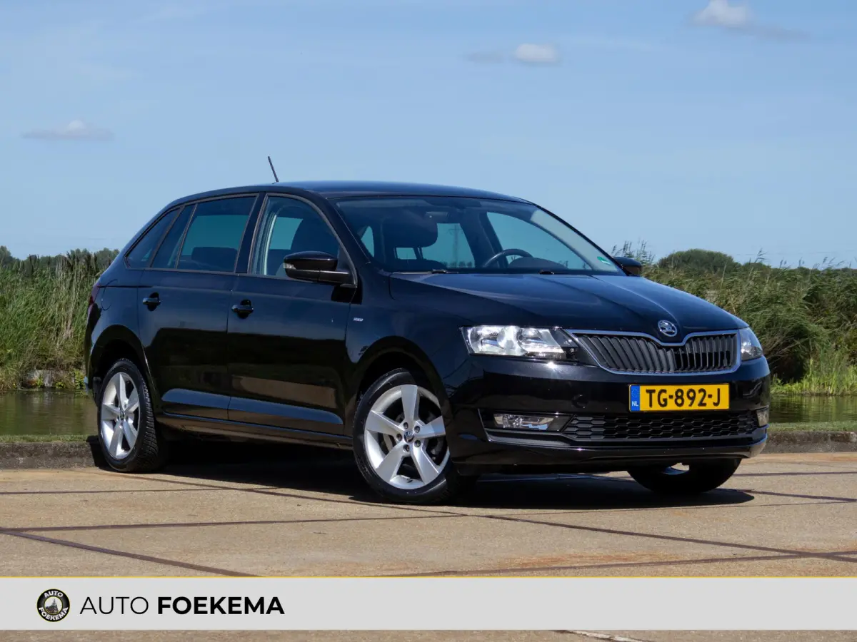 Škoda Rapid Spaceback 2018 Benzine Handgeschakeld leasen