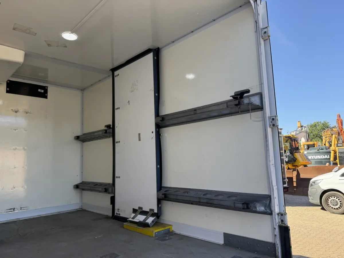315 1.9 CDI 150PK Koelwagen Carrier Viento 350 Camera MBUX Carplay Euro 6 Frigo Koeler Kühlwagen Kühlkoffer