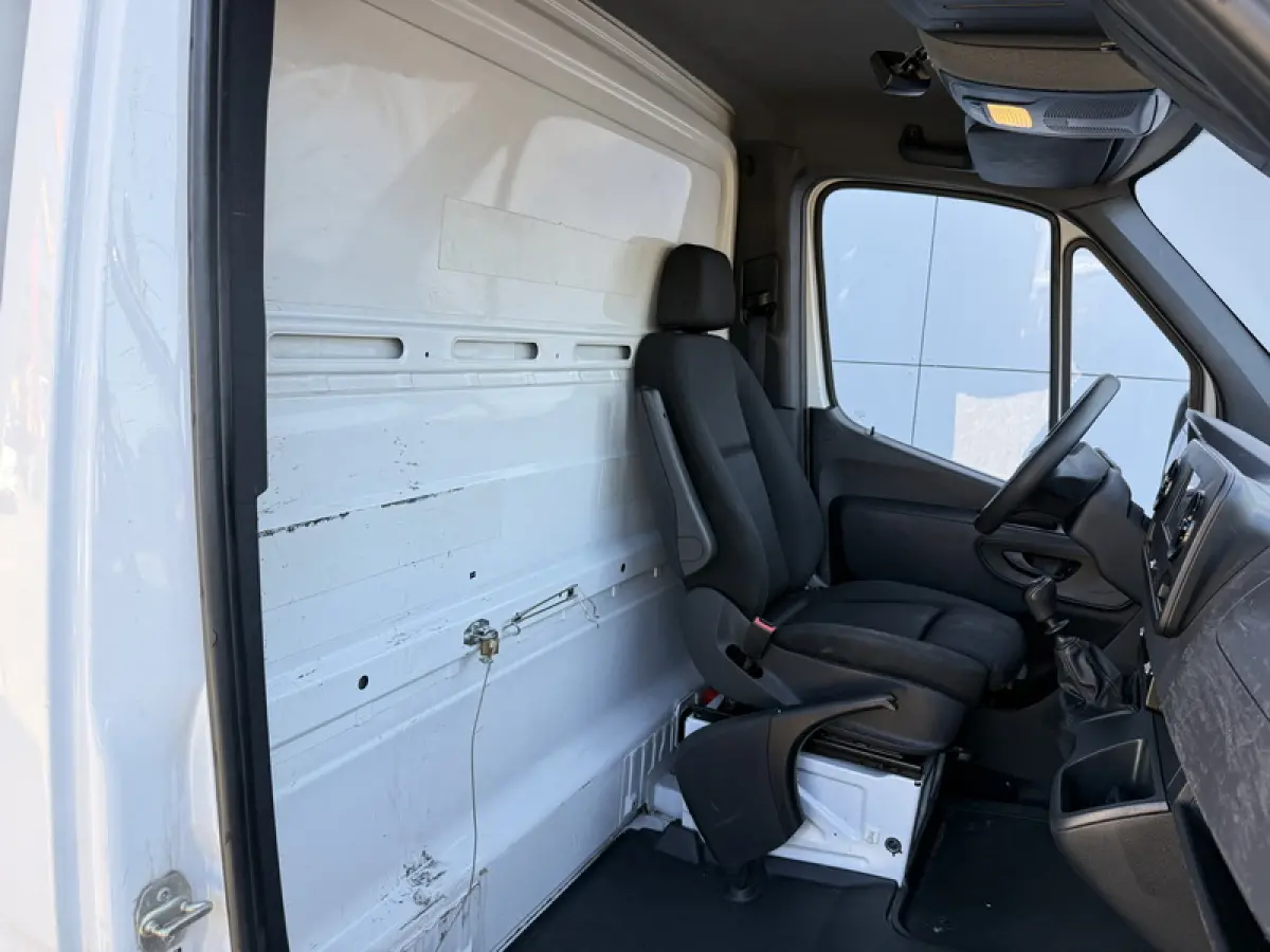 315 1.9 CDI 150PK Koelwagen Carrier Viento 350 Camera MBUX Carplay Euro 6 Frigo Koeler Kühlwagen Kühlkoffer