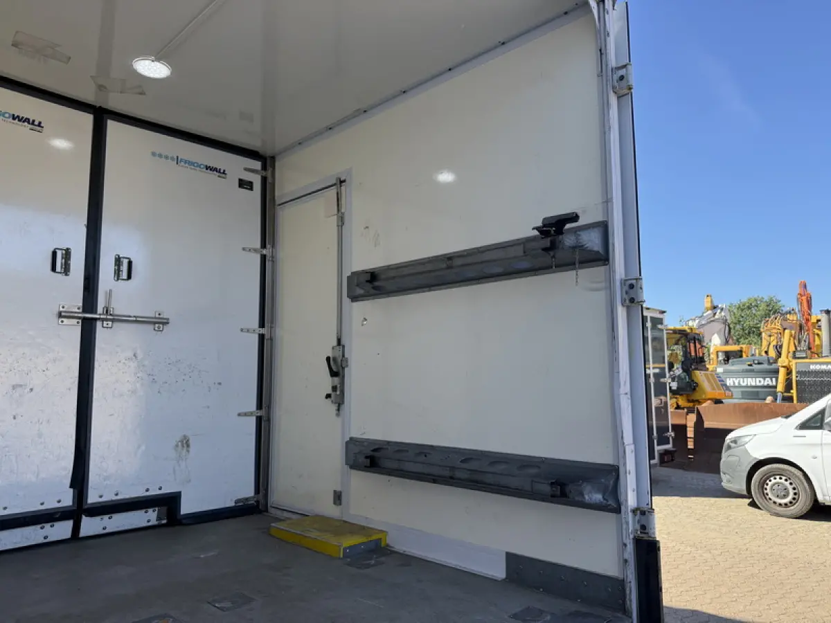315 1.9 CDI 150PK Koelwagen Carrier Viento 350 Camera MBUX Carplay Euro 6 Frigo Koeler Kühlwagen Kühlkoffer