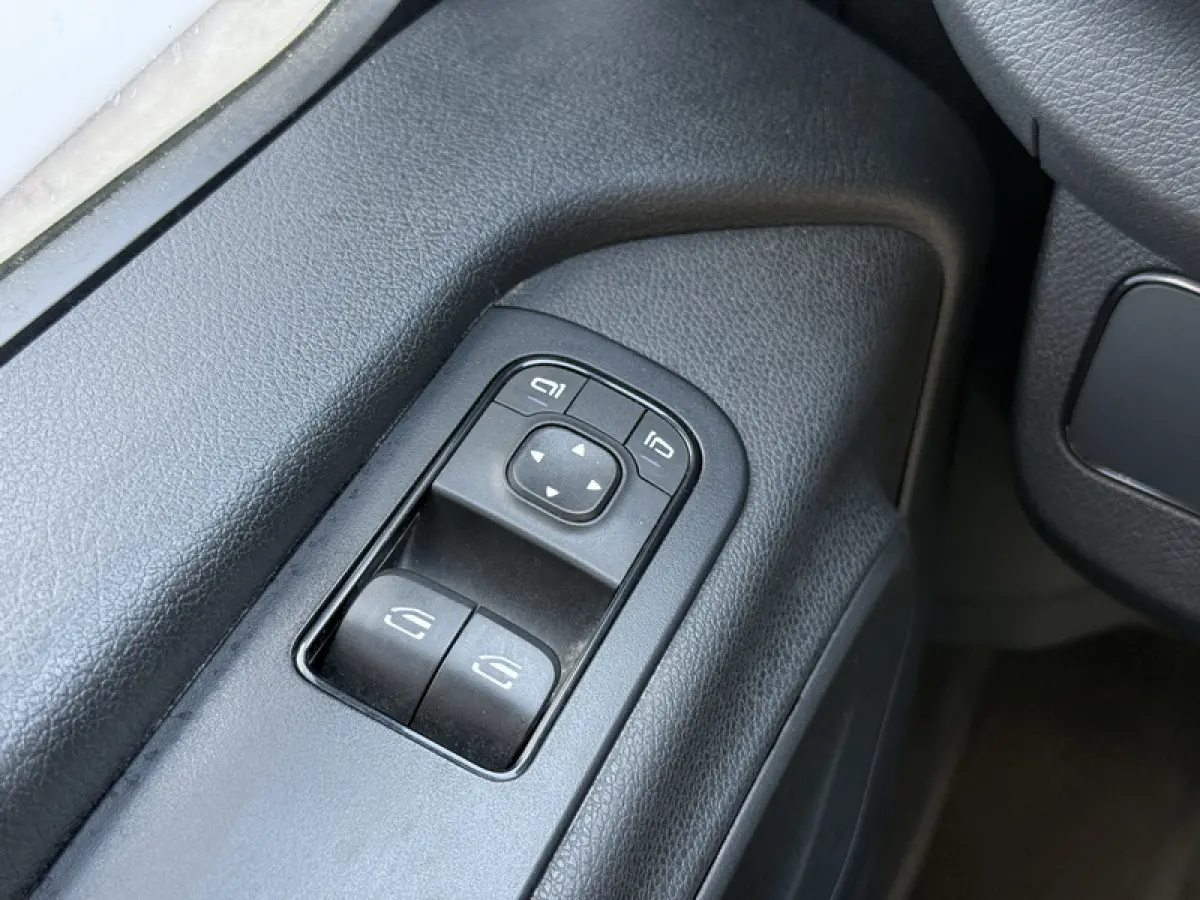 315 1.9 CDI 150PK Koelwagen Carrier Viento 350 Camera MBUX Carplay Euro 6 Frigo Koeler Kühlwagen Kühlkoffer