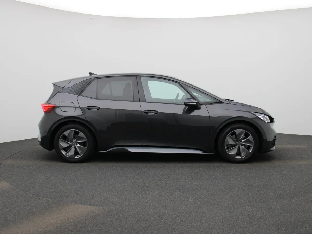 Business 62 kWh