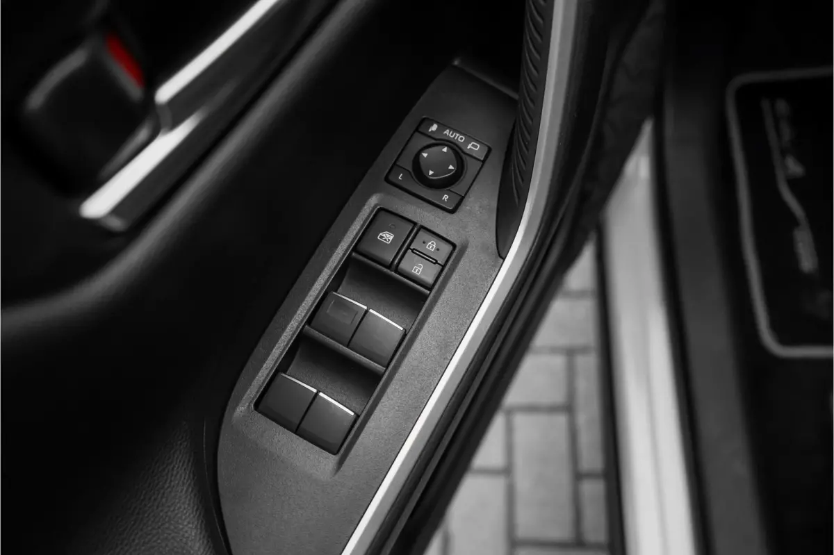 2.5 Hybrid AWD Bi-Tone Navi ACC Camera Trekhaak