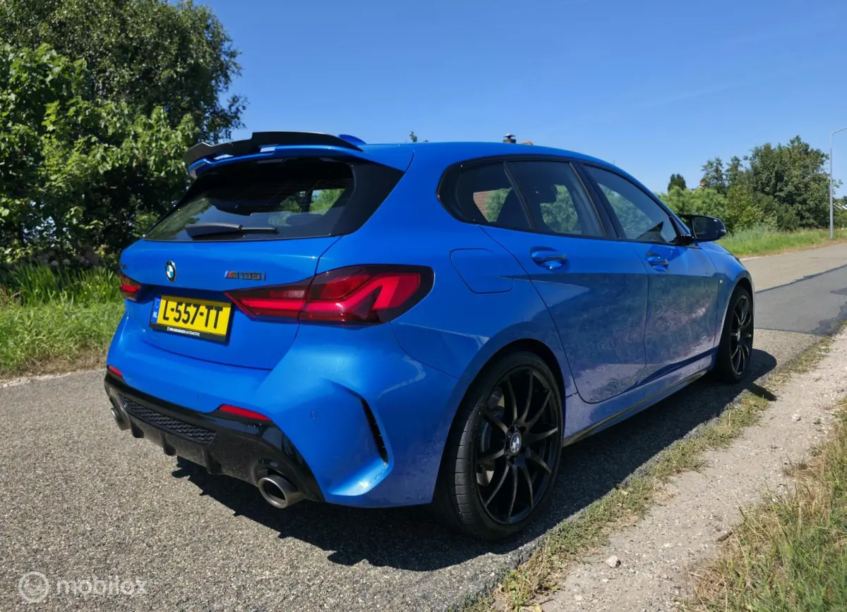 M135i xDrive / Navi / Carplay / Trekh. / 19 inch
