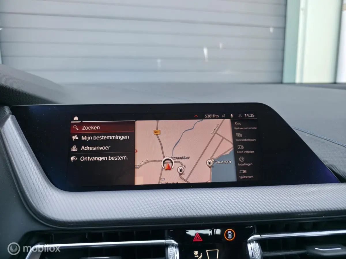 M135i xDrive / Navi / Carplay / Trekh. / 19 inch
