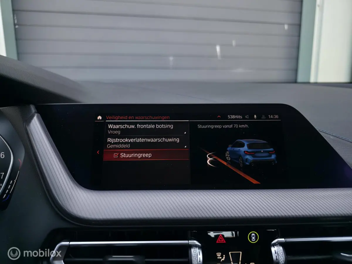 M135i xDrive / Navi / Carplay / Trekh. / 19 inch
