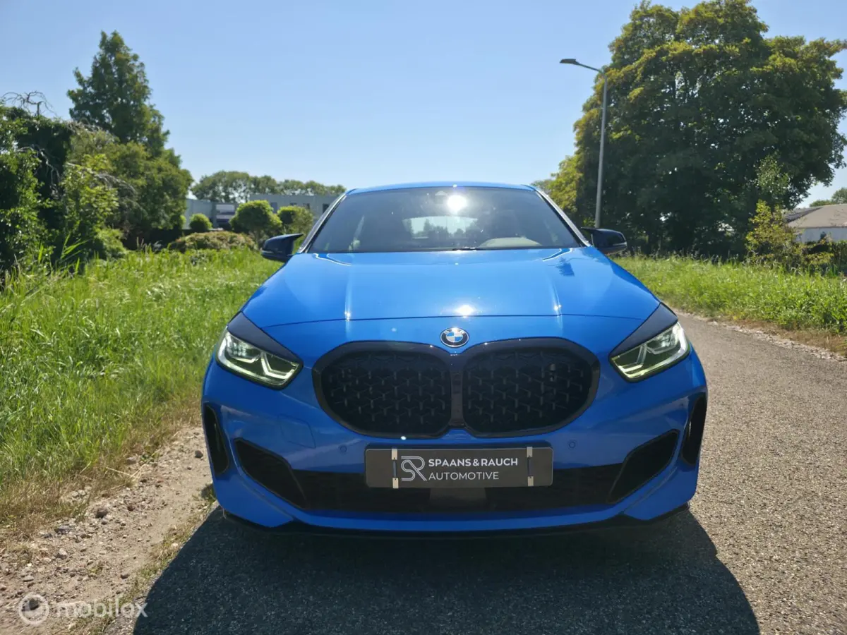 M135i xDrive / Navi / Carplay / Trekh. / 19 inch