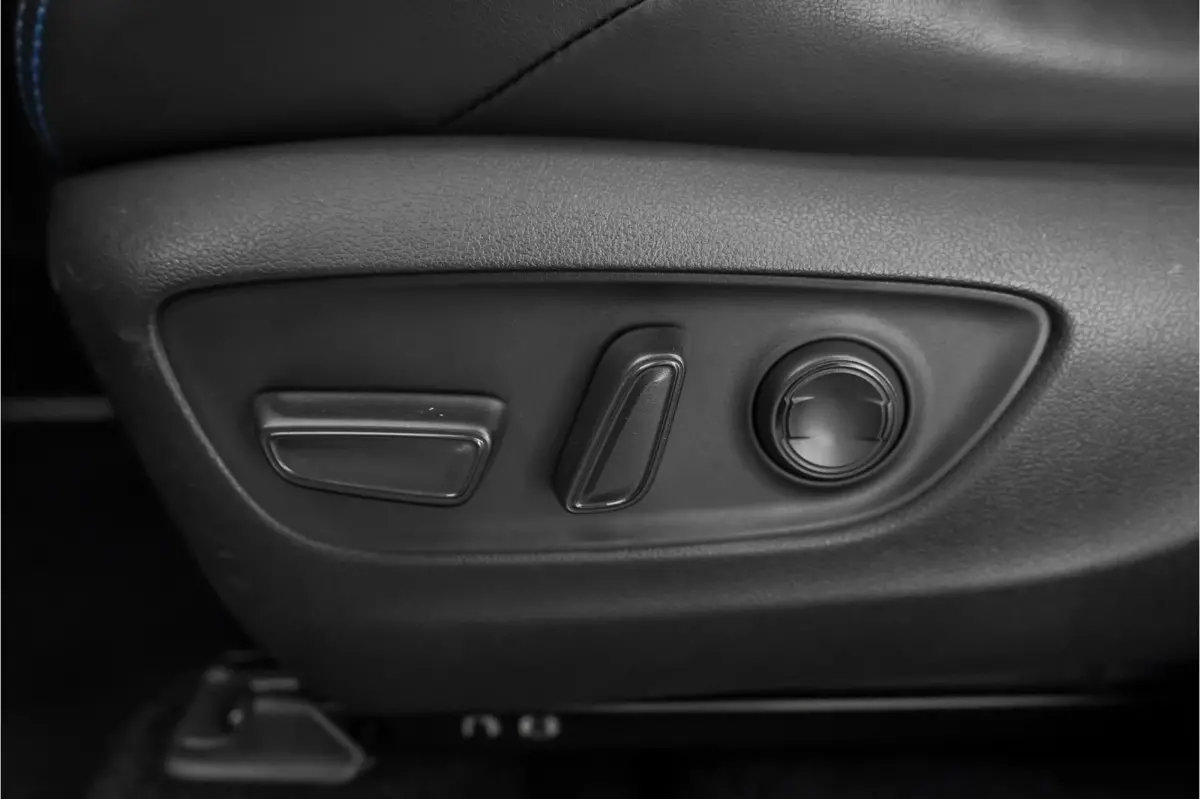 2.5 Hybrid AWD Bi-Tone Navi ACC Camera Trekhaak