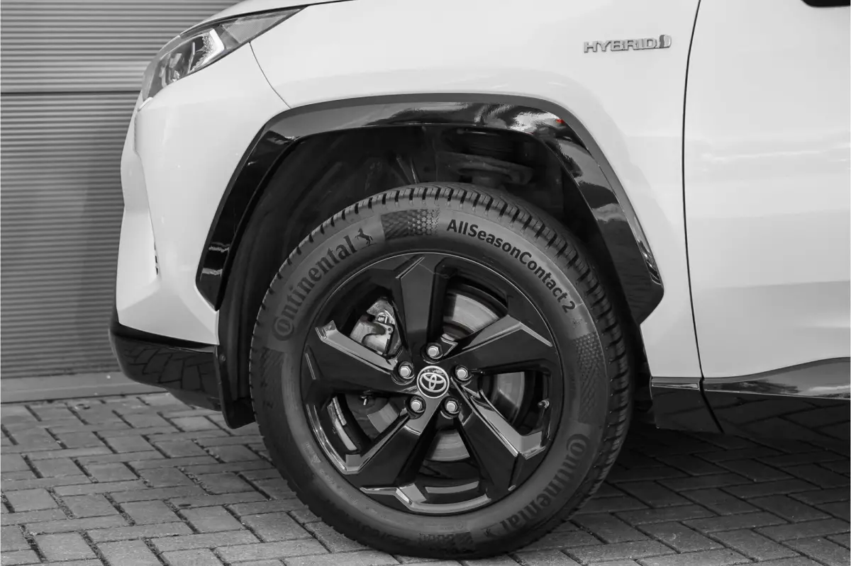 2.5 Hybrid AWD Bi-Tone Navi ACC Camera Trekhaak