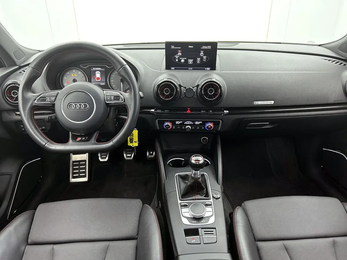 2.0 TFSI S3 Quattro Pro Line Plus | ORIGINEEL NEDERLANDS | S-LINE INTERIEUR | HALF-LEDER | NAVIGATIE | CLIMATE CONTROL | CRUISE CONTROL | MULTIFUNCTIONEEL STUURWIEL | LED VERLICHTING | DRIVE