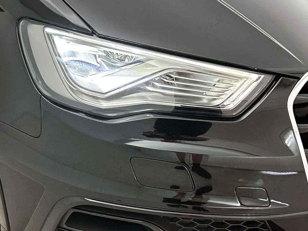 2.0 TFSI S3 Quattro Pro Line Plus | ORIGINEEL NEDERLANDS | S-LINE INTERIEUR | HALF-LEDER | NAVIGATIE | CLIMATE CONTROL | CRUISE CONTROL | MULTIFUNCTIONEEL STUURWIEL | LED VERLICHTING | DRIVE