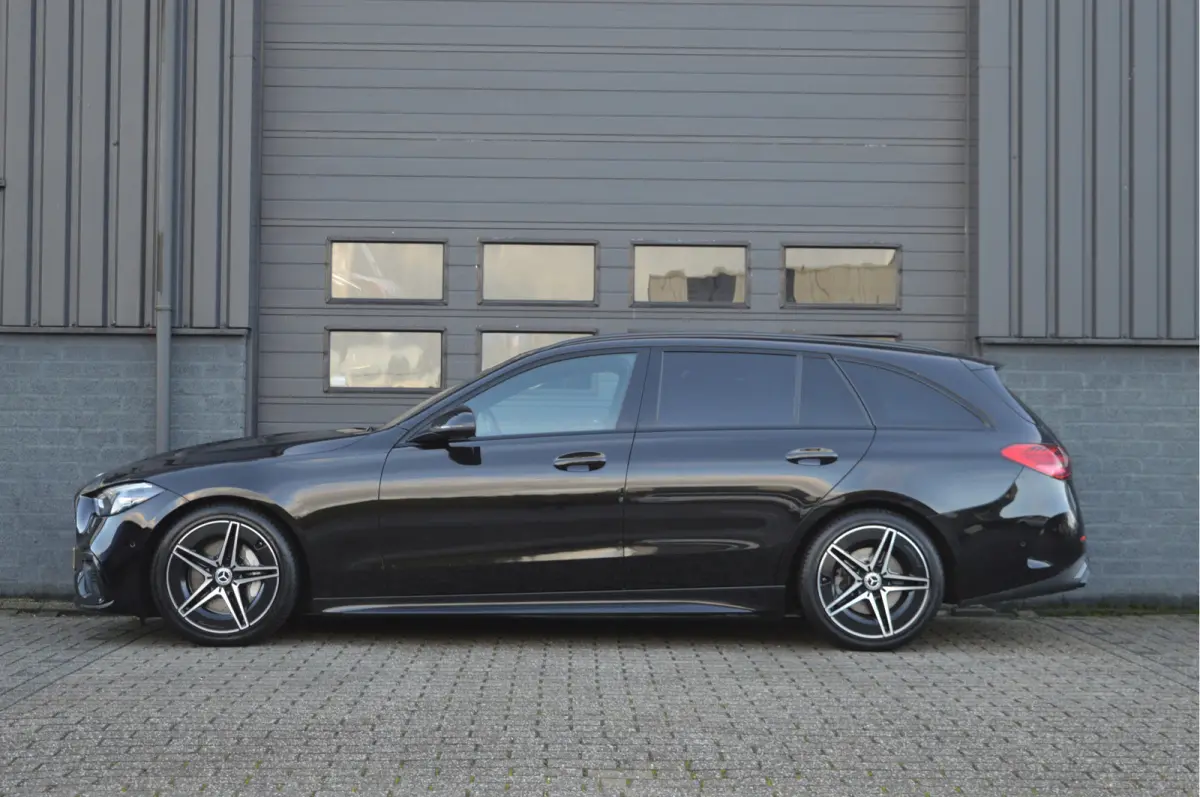 200 Launch Edition AMG Line | ACC | CAM |