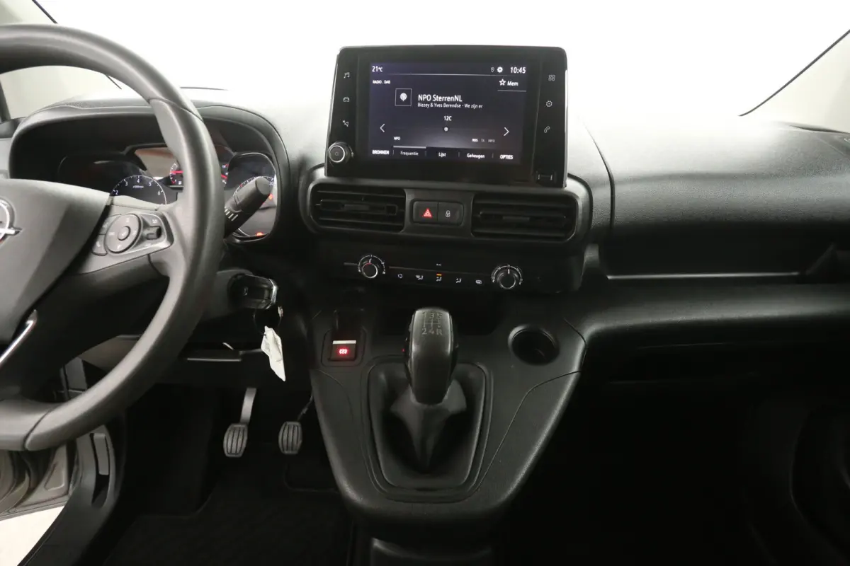 1.5D 102pk | Marge | 3 Zits | Airco | Cruise | Camera | Carplay | Trekhaak | Parkeersens.