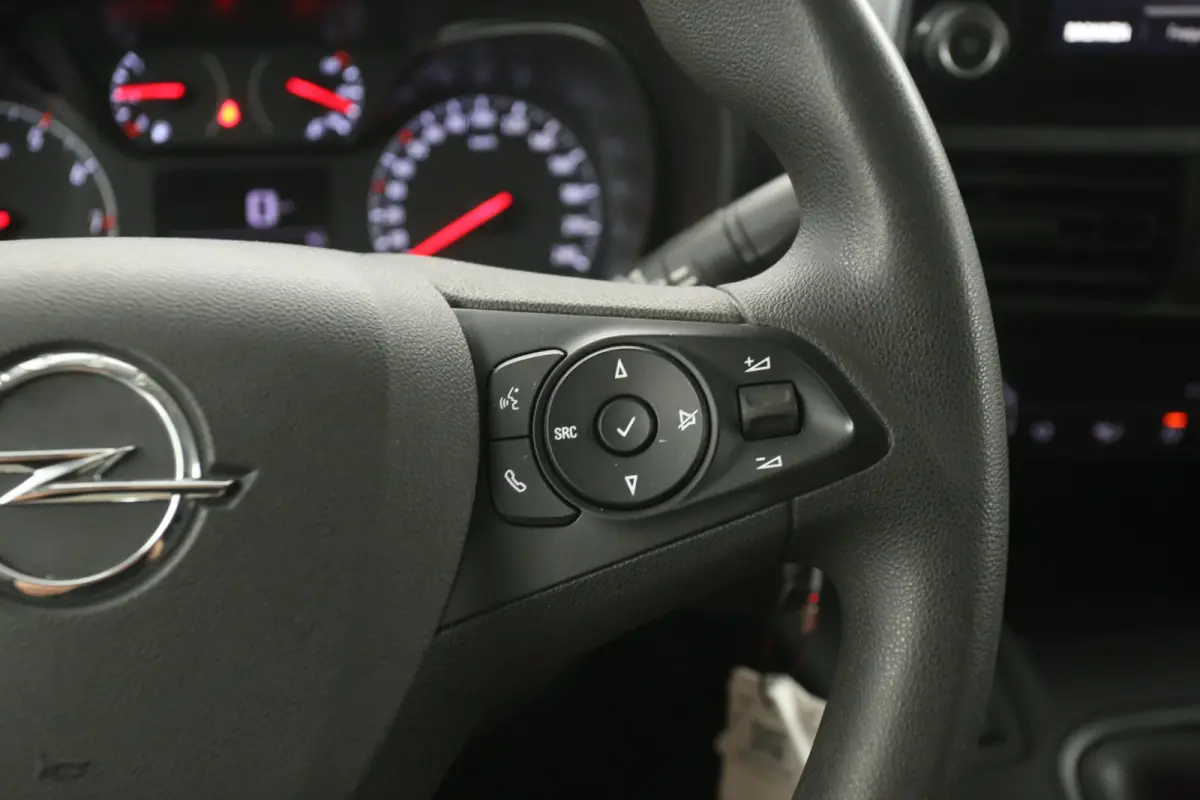 1.5D 102pk | Marge | 3 Zits | Airco | Cruise | Camera | Carplay | Trekhaak | Parkeersens.