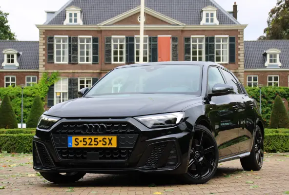 35 TFSI S edition Edition one | AUTOMAAT! | STOELVERWARMING | CRUISE | PARK SENS | HALF LEDER | AMBIANT LIGHTS | LANE ASSIST