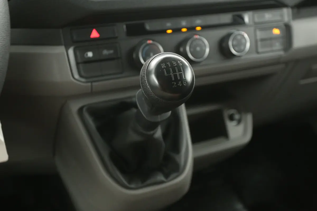 2.0 TDI L3H2 140pk | Airco | Parkeersens. | Schuifdeur