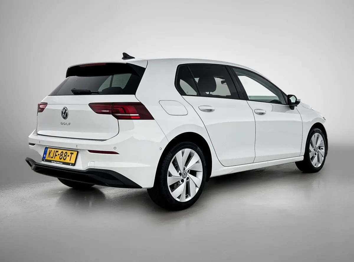 1.5 TSI Life Edition 116 PK | Trekhaak | Elektrisch verstelbare bestuurdersstoel | LED Koplampen | Apple Carplay | Android Auto | Camera | Stoelverwarming | Parkeersensoren | Adaptieve cruis