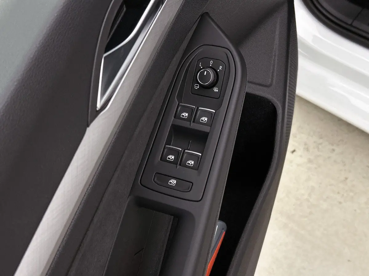 1.5 TSI Life Edition 116 PK | Trekhaak | Elektrisch verstelbare bestuurdersstoel | LED Koplampen | Apple Carplay | Android Auto | Camera | Stoelverwarming | Parkeersensoren | Adaptieve cruis