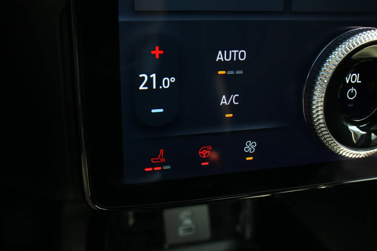 GT Extended AWD 98 kWh | NL-AUTO! | PANODAK | ADAPTIVE CRUISE | 360° CAMERA | B&O | HALF LEDER | LANE ASSIST | ELEKTR. STOEL INCL. MEMORY