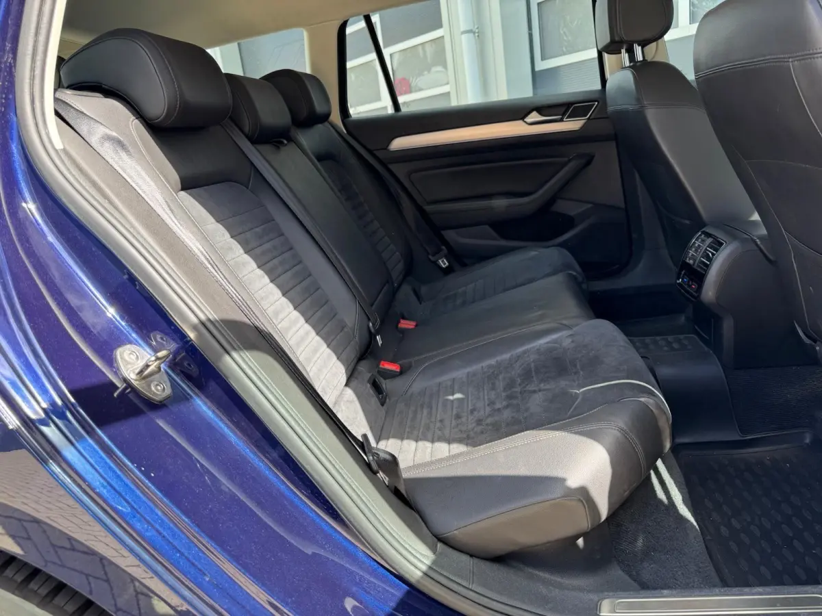 1.4 TSI GTE | Alcantara/Leder | Carplay | Navigatie | Adaptive Cruise | Climate