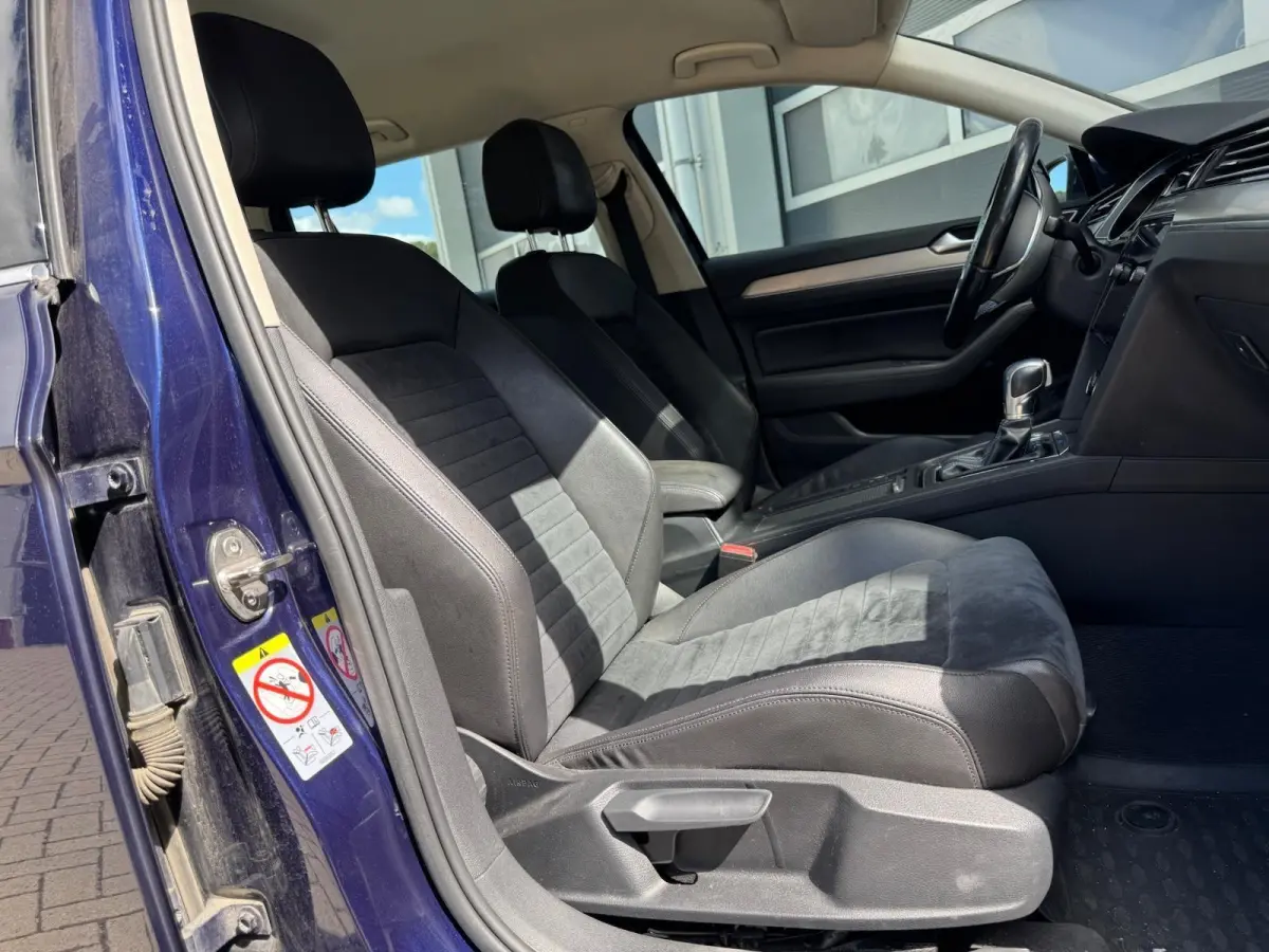 1.4 TSI GTE | Alcantara/Leder | Carplay | Navigatie | Adaptive Cruise | Climate