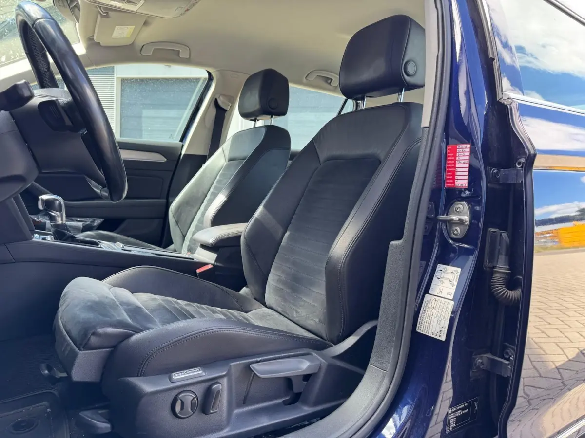 1.4 TSI GTE | Alcantara/Leder | Carplay | Navigatie | Adaptive Cruise | Climate