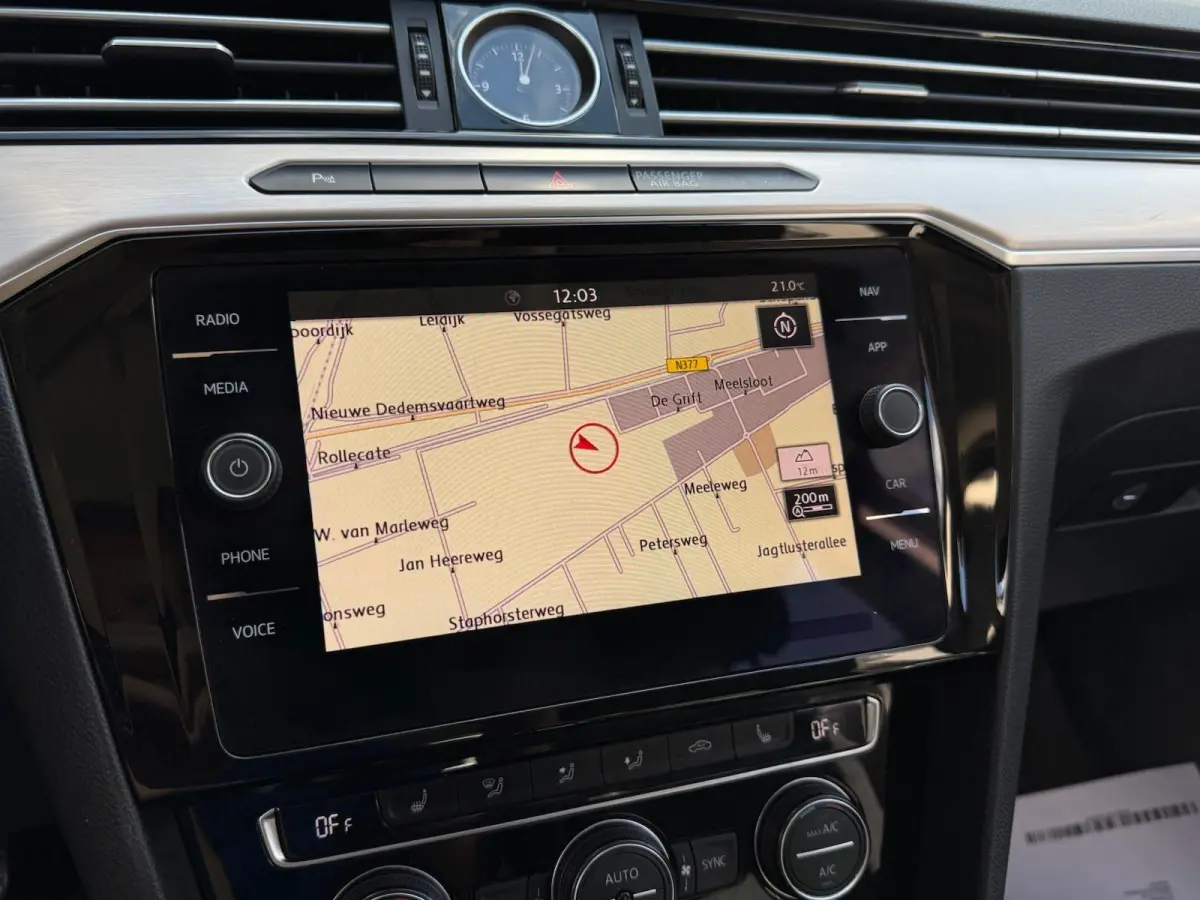 1.4 TSI GTE | Alcantara/Leder | Carplay | Navigatie | Adaptive Cruise | Climate