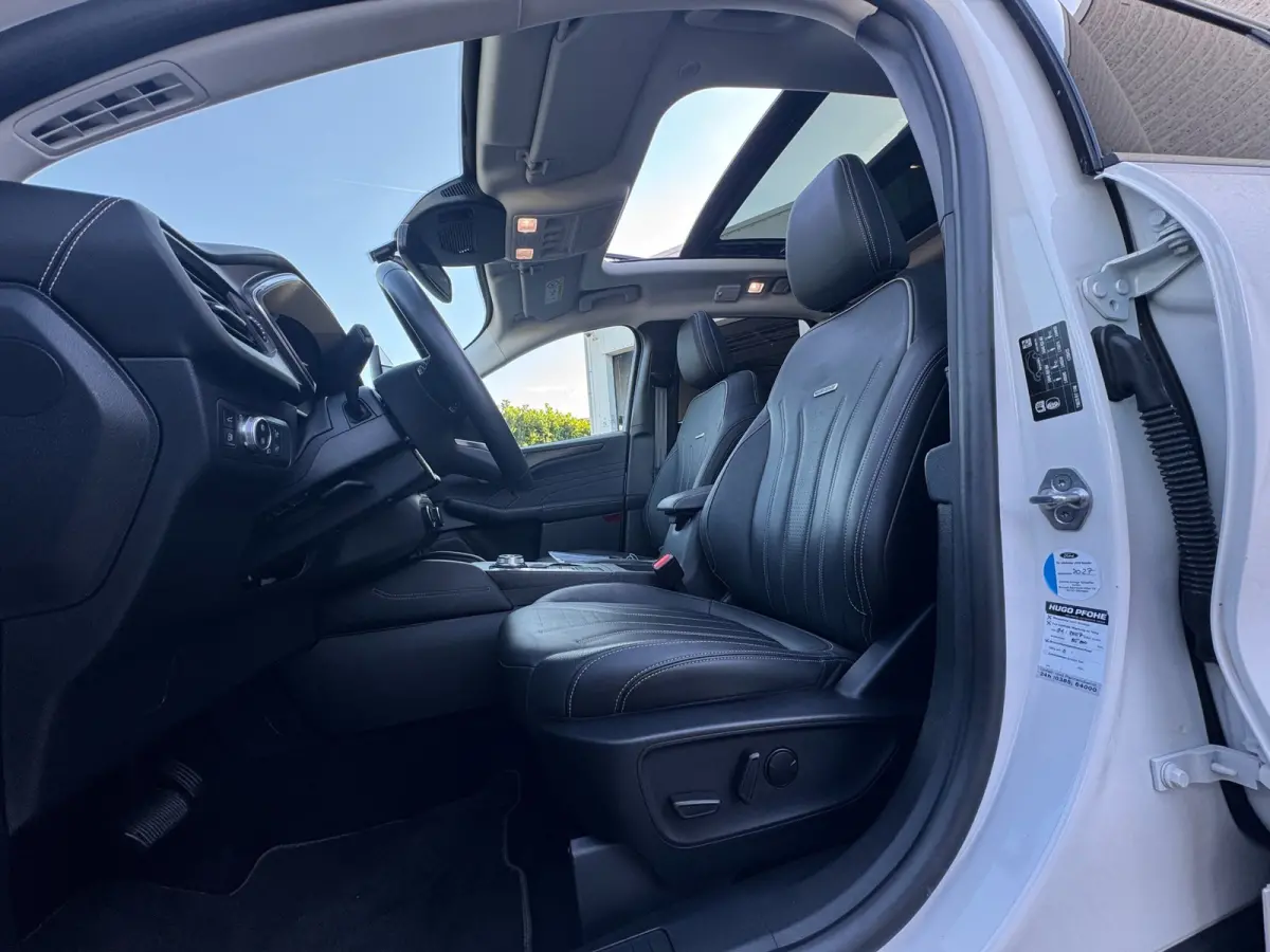 2.5 PHEV ST-Line X Vignale HEAD-UP / PARELMOER / CAMERA / ACC / ECC / WINTERPACK / PANO / 20 INCH / LEDER / ELEKT STOEL