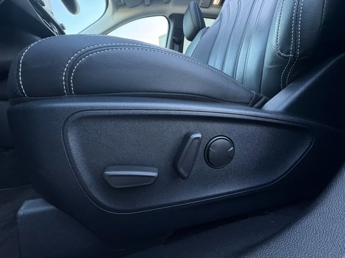 2.5 PHEV ST-Line X Vignale HEAD-UP / PARELMOER / CAMERA / ACC / ECC / WINTERPACK / PANO / 20 INCH / LEDER / ELEKT STOEL