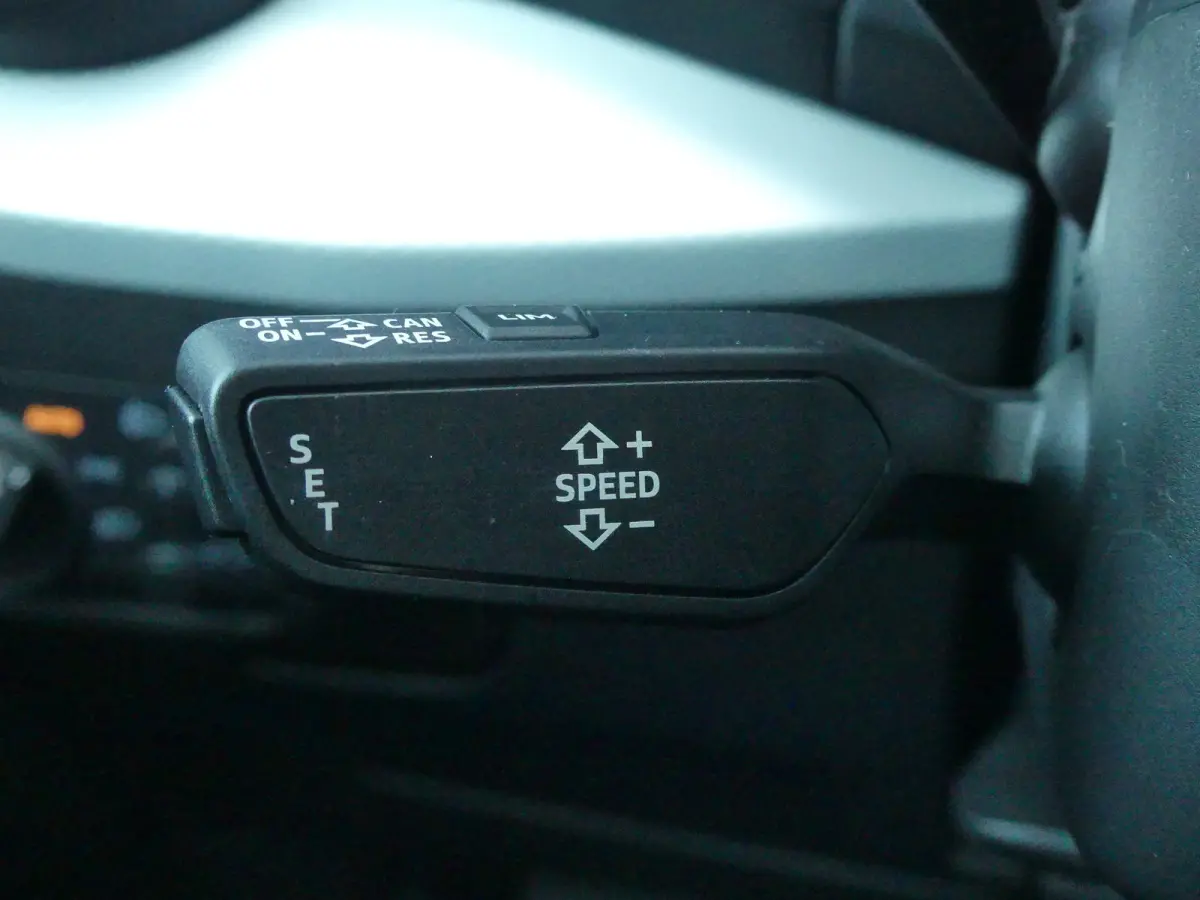 1.4 TFSI CoD Design | TREKHAAK | NAVI | PARKEERSENSOREN V+A | LMV 19" |