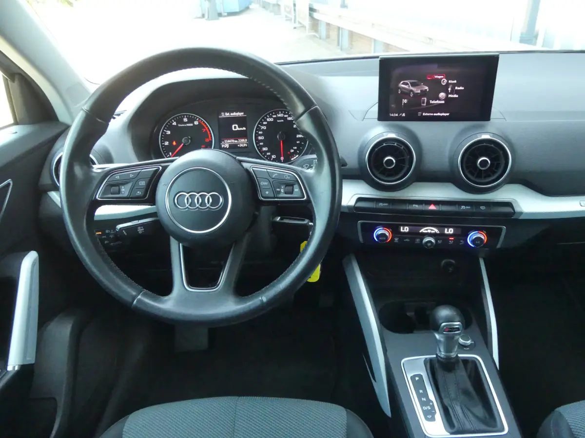 1.4 TFSI CoD Design | CRUISE | NAVI | PARKEERSENSOREN V+A | LMV 19" |