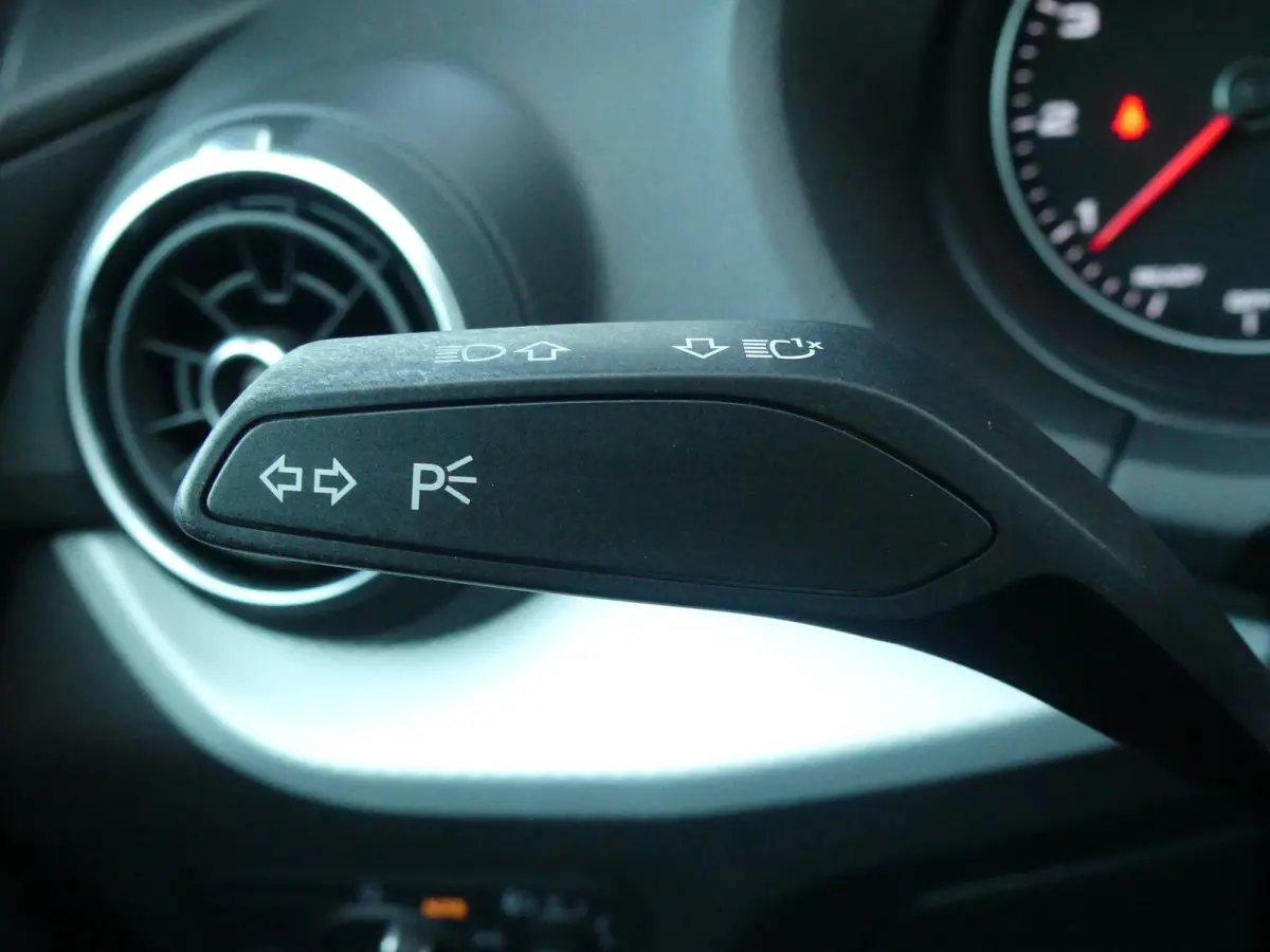 1.4 TFSI CoD Design | TREKHAAK | NAVI | PARKEERSENSOREN V+A | LMV 19" |