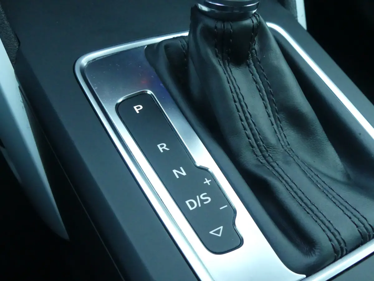 1.4 TFSI CoD Design | TREKHAAK | NAVI | PARKEERSENSOREN V+A | LMV 19" |