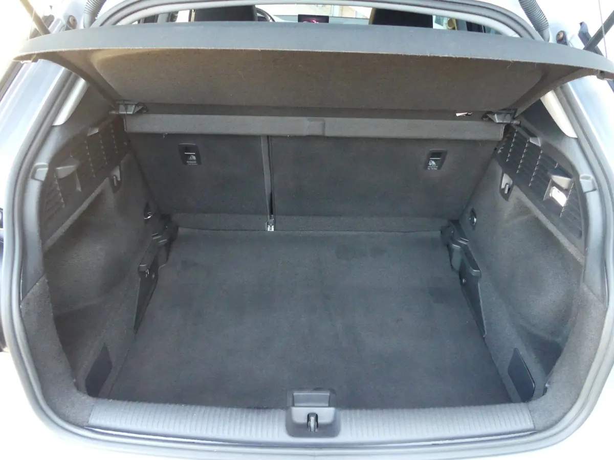 1.4 TFSI CoD Design | TREKHAAK | NAVI | PARKEERSENSOREN V+A | LMV 19" |