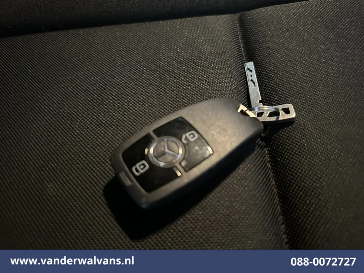 211 CDI L2H2 Euro6 Airco | Camera | Trekhaak Bijrijdersbank