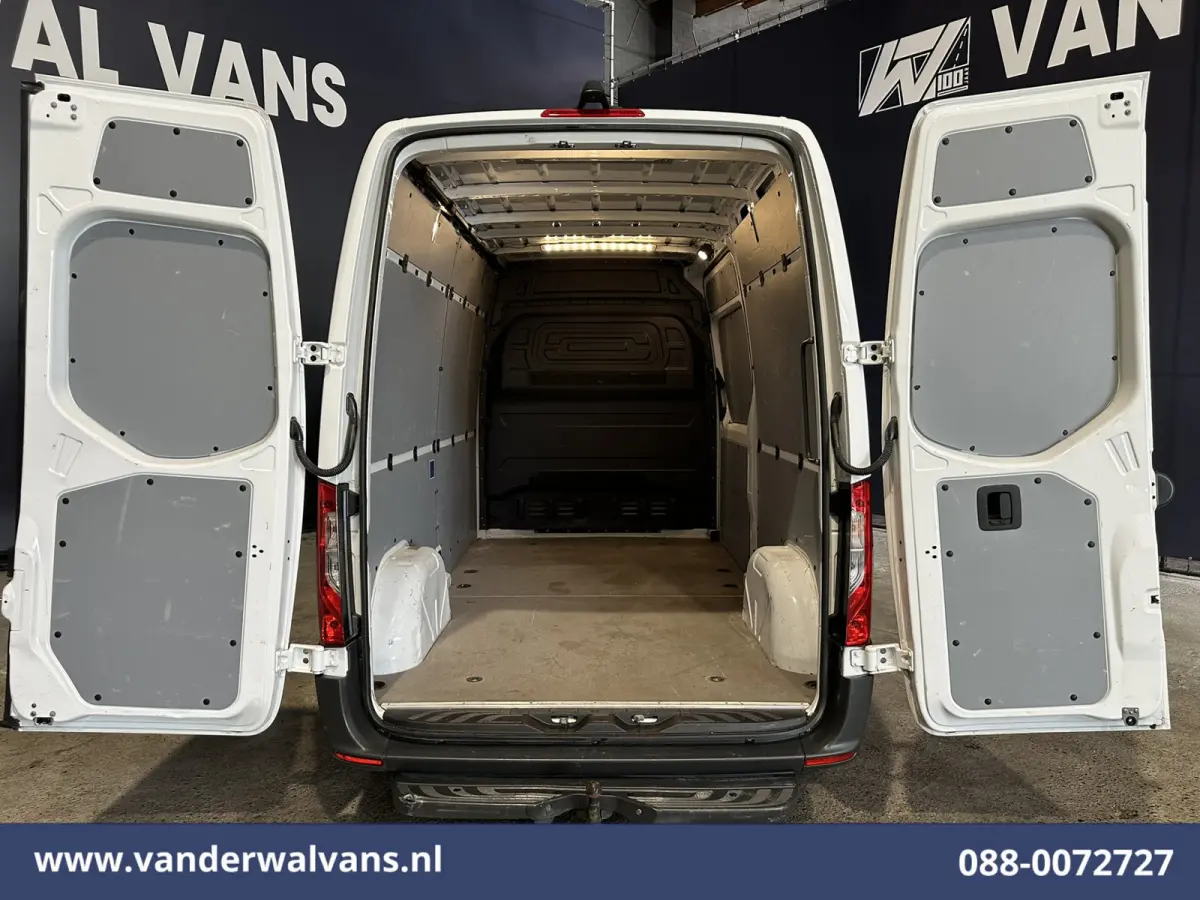 211 CDI L2H2 Euro6 Airco | Camera | Trekhaak Bijrijdersbank