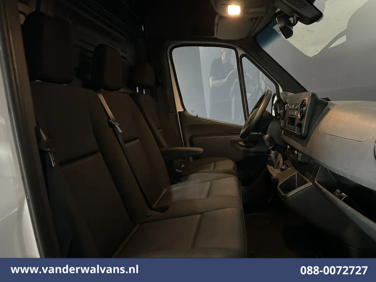 211 CDI L2H2 Euro6 Airco | Camera | Trekhaak Bijrijdersbank