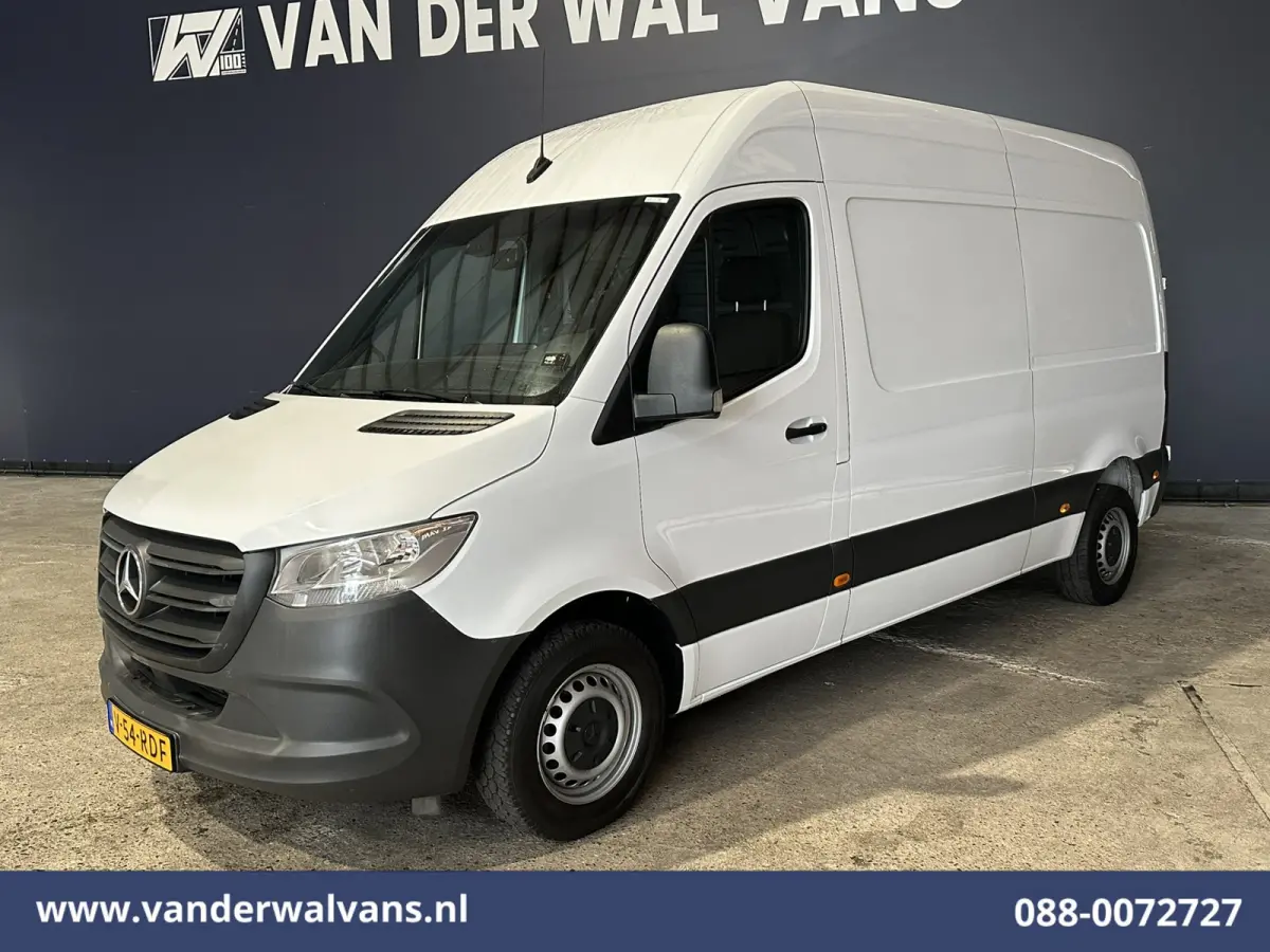 211 CDI L2H2 Euro6 Airco | Camera | Trekhaak Bijrijdersbank