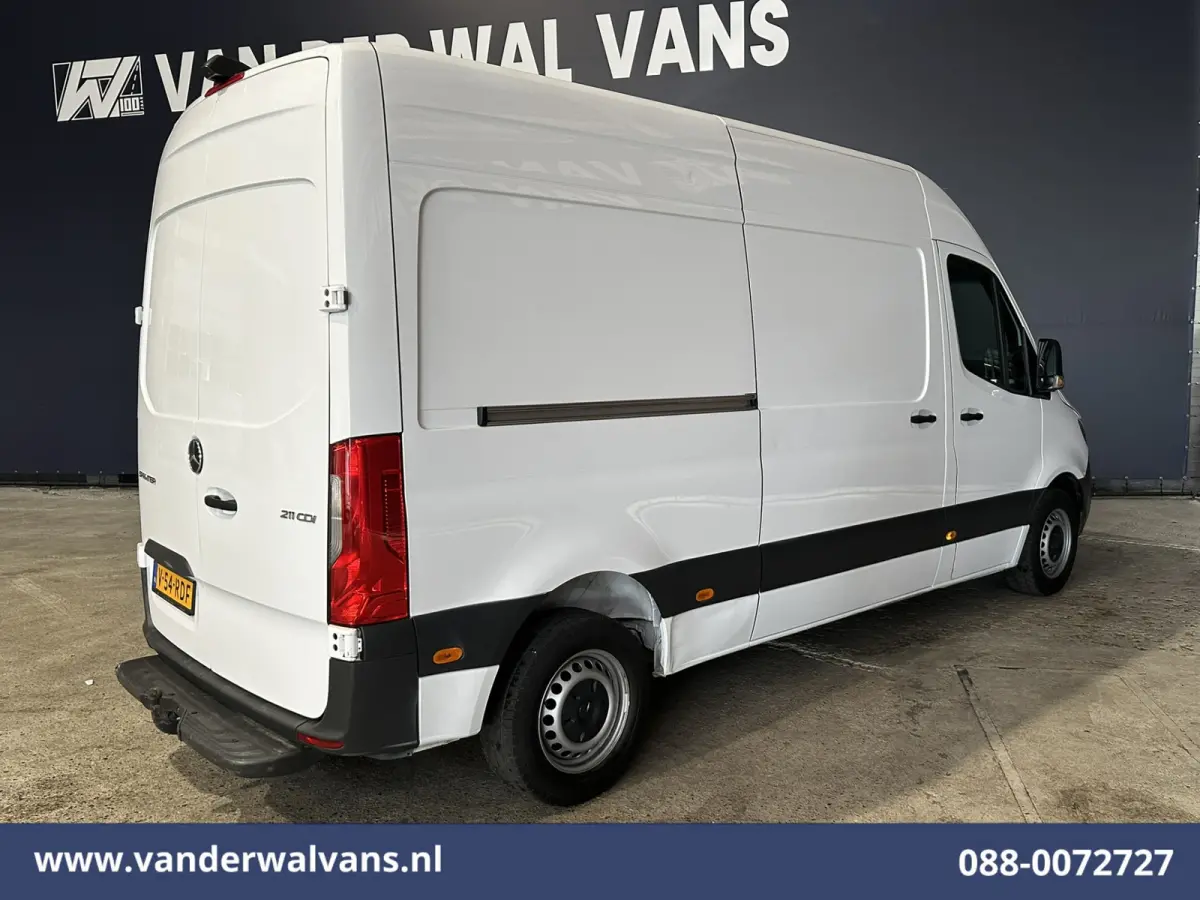 211 CDI L2H2 Euro6 Airco | Camera | Trekhaak Bijrijdersbank
