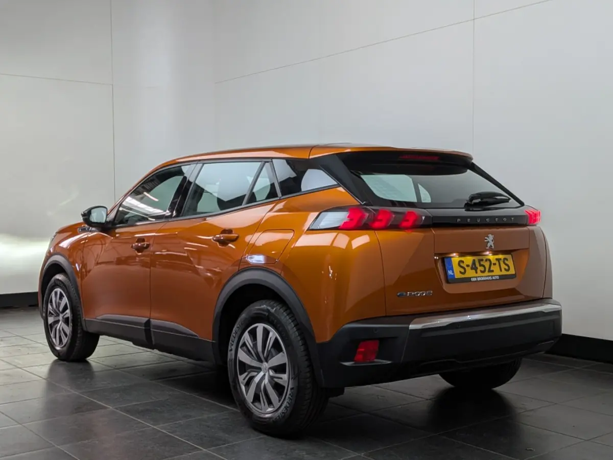 EV Active Pack 50 kWh | NL-AUTO! | 1E EIGENAAR! | CRUISE | CLIMA | LANE ASSIST | PARK SENS | LED | DEALER OH!