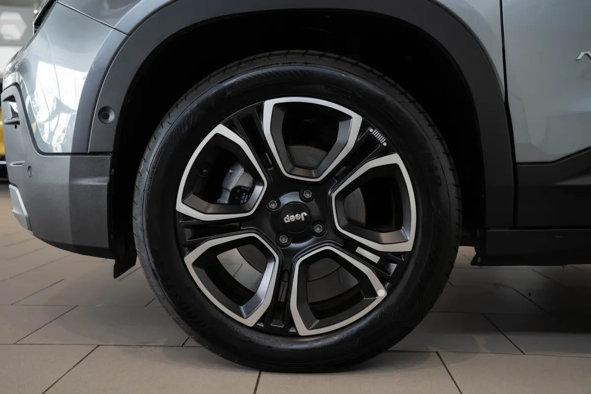 1.2 e-Hybrid Summit | Tot 8 Jaar Garantie | Navigatie | Camera | Elektrische Achterklep | Keyless | Apple Carplay & Android Auto | 18 Inch Lichtmetalen velgen |