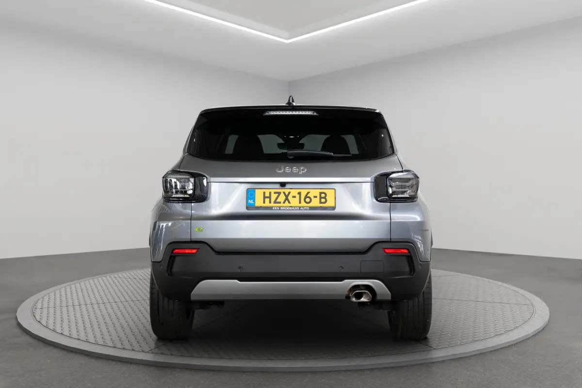 1.2 e-Hybrid Summit | Tot 8 Jaar Garantie | Navigatie | Camera | Elektrische Achterklep | Keyless | Apple Carplay & Android Auto | 18 Inch Lichtmetalen velgen |