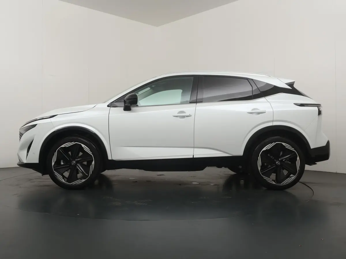 1.5 e-Power Tekna Plus | €3.000,- Voorraadvoordeel | Modeljaar 2026 | Pro-Pilot | Cold pack | Panoramadak