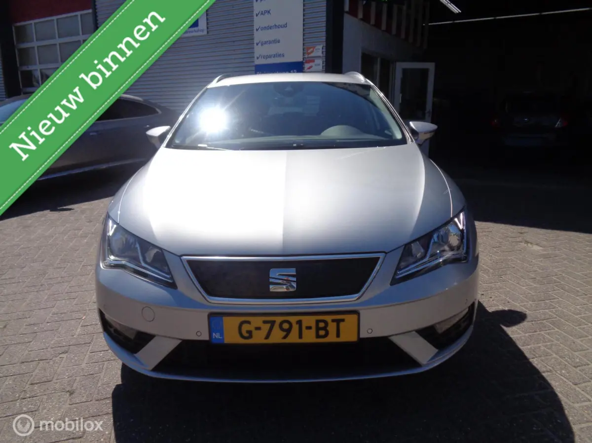 1.0 EcoTSI Style Business/Airco/Ecc/PDC/Lm velgen/Apple carplay/Nieuwstaat/NAP
