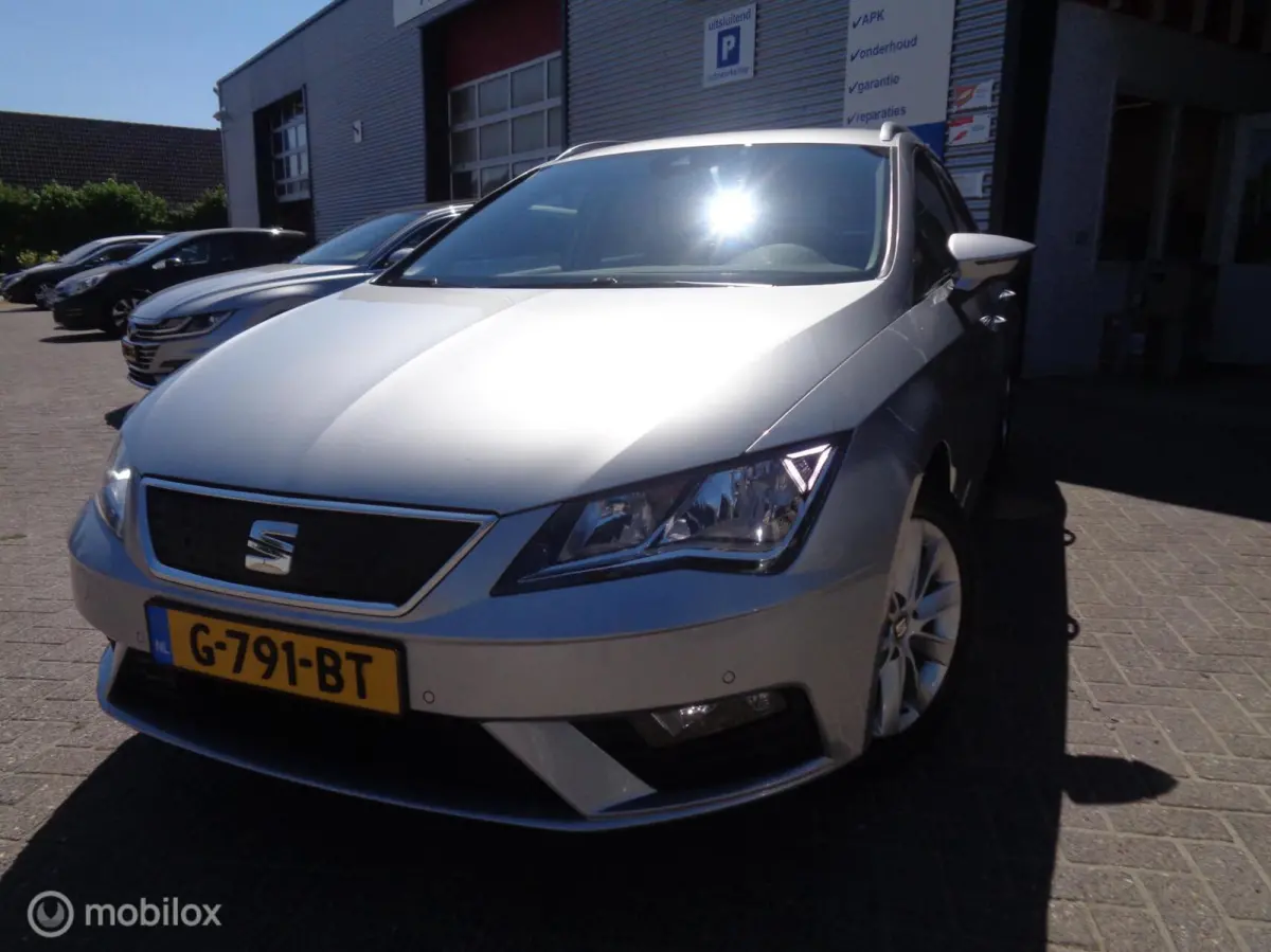 1.0 EcoTSI Style Business/Airco/Ecc/PDC/Lm velgen/Apple carplay/Nieuwstaat/NAP