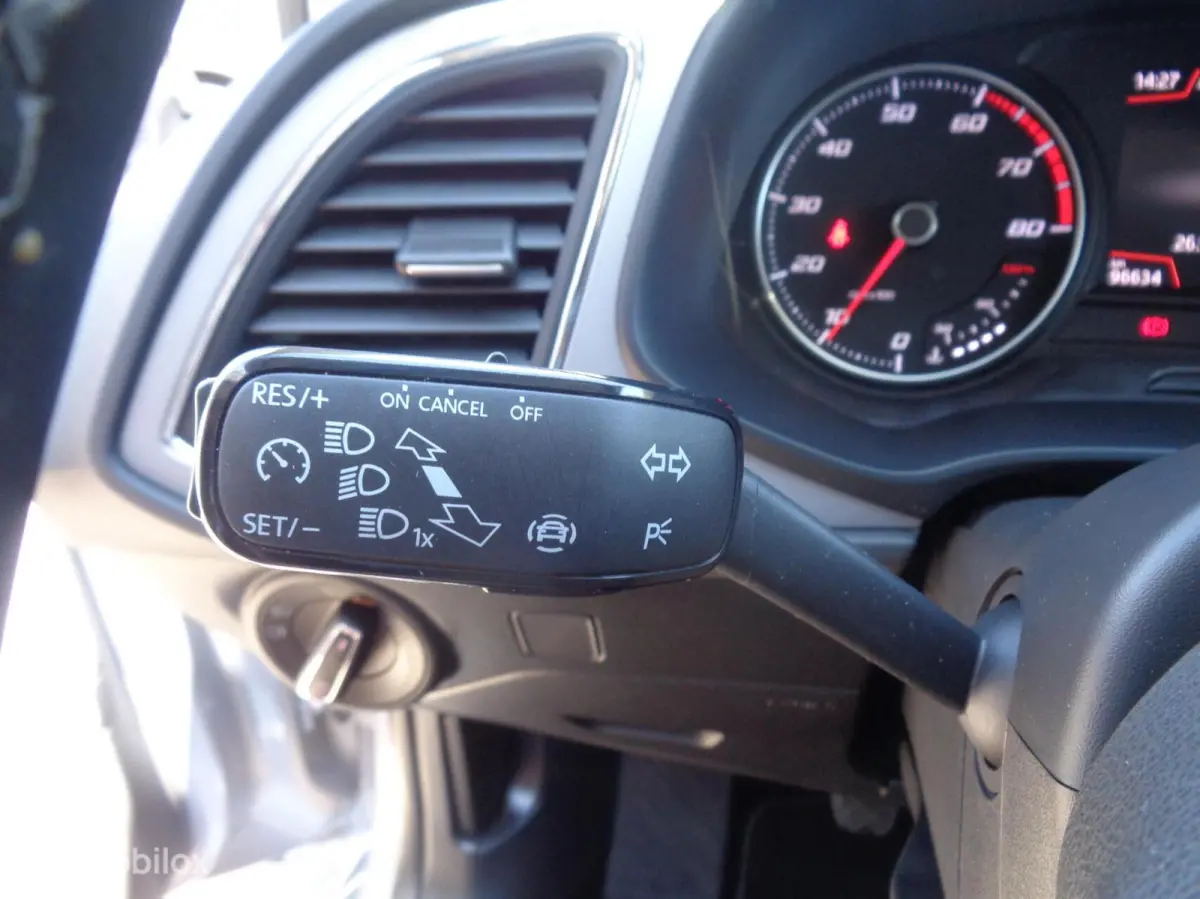 1.0 EcoTSI Style Business/Airco/Ecc/PDC/Lm velgen/Apple carplay/Nieuwstaat/NAP
