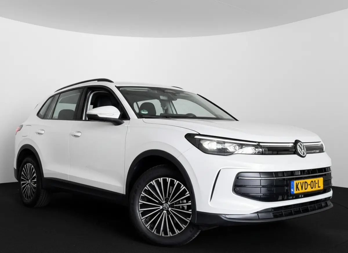 1.5 TSI 204PK eHybrid DSG LIFE 360°CAMERA/HARMAN-KARDON/HEAD-UP/TREKHAAK *Fabrieksgarantie 2030*