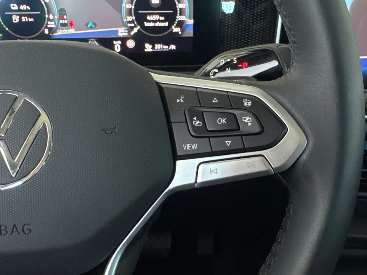 1.5 TSI 204PK eHybrid DSG LIFE 360°CAMERA/HARMAN-KARDON/HEAD-UP/TREKHAAK *Fabrieksgarantie 2030*