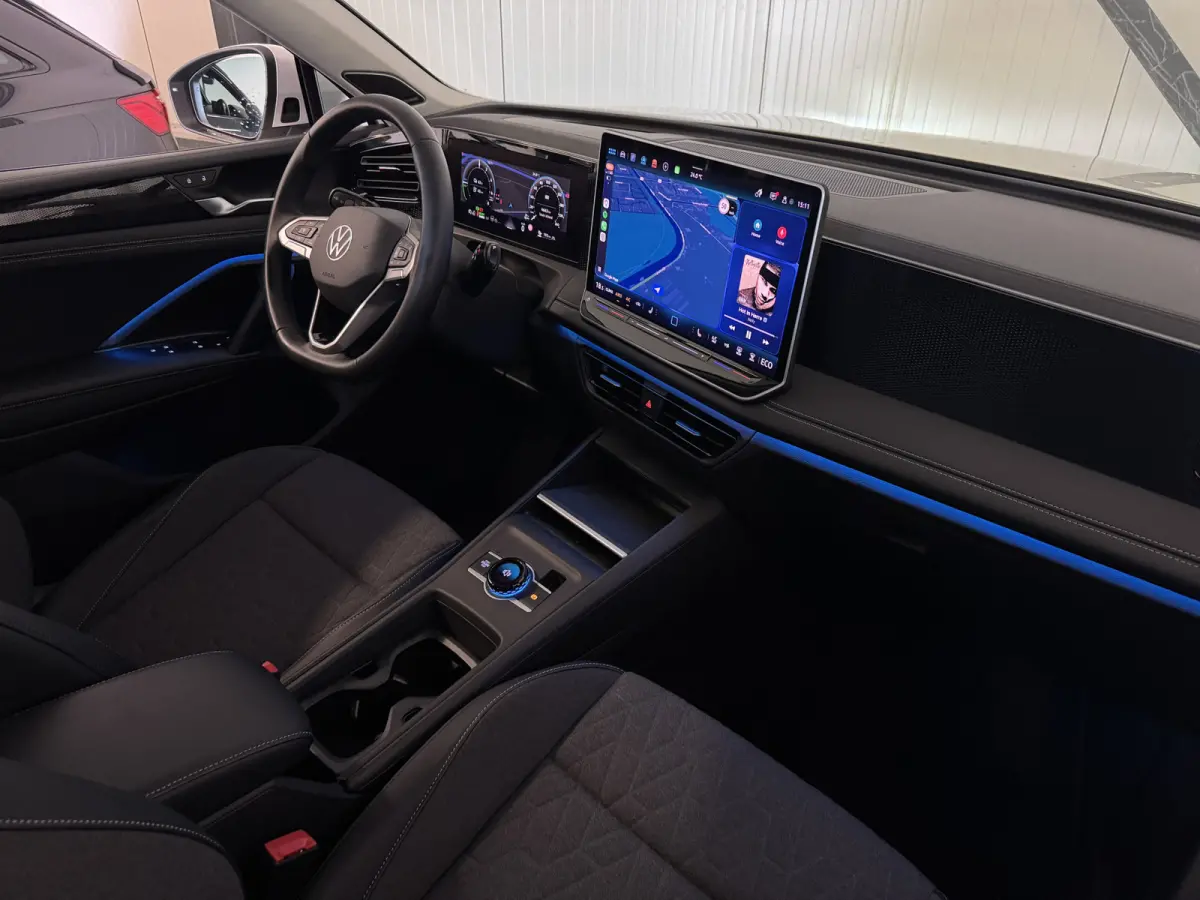 1.5 TSI 204PK eHybrid DSG LIFE 360°CAMERA/HARMAN-KARDON/HEAD-UP/TREKHAAK *Fabrieksgarantie 2030*
