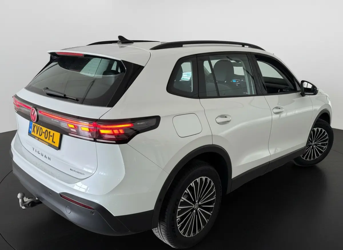 1.5 TSI 204PK eHybrid DSG LIFE 360°CAMERA/HARMAN-KARDON/HEAD-UP/TREKHAAK *Fabrieksgarantie 2030*
